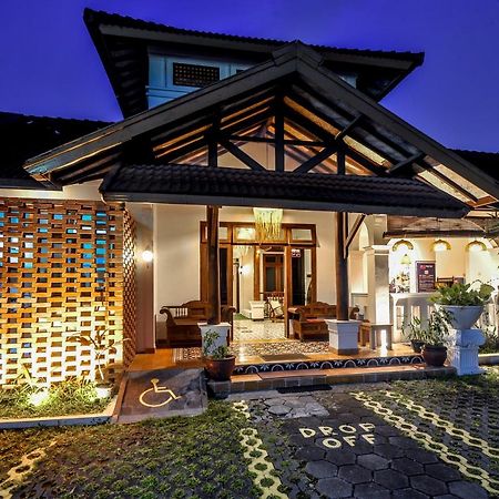 סלמן Rumah Mertua Heritage מראה חיצוני תמונה